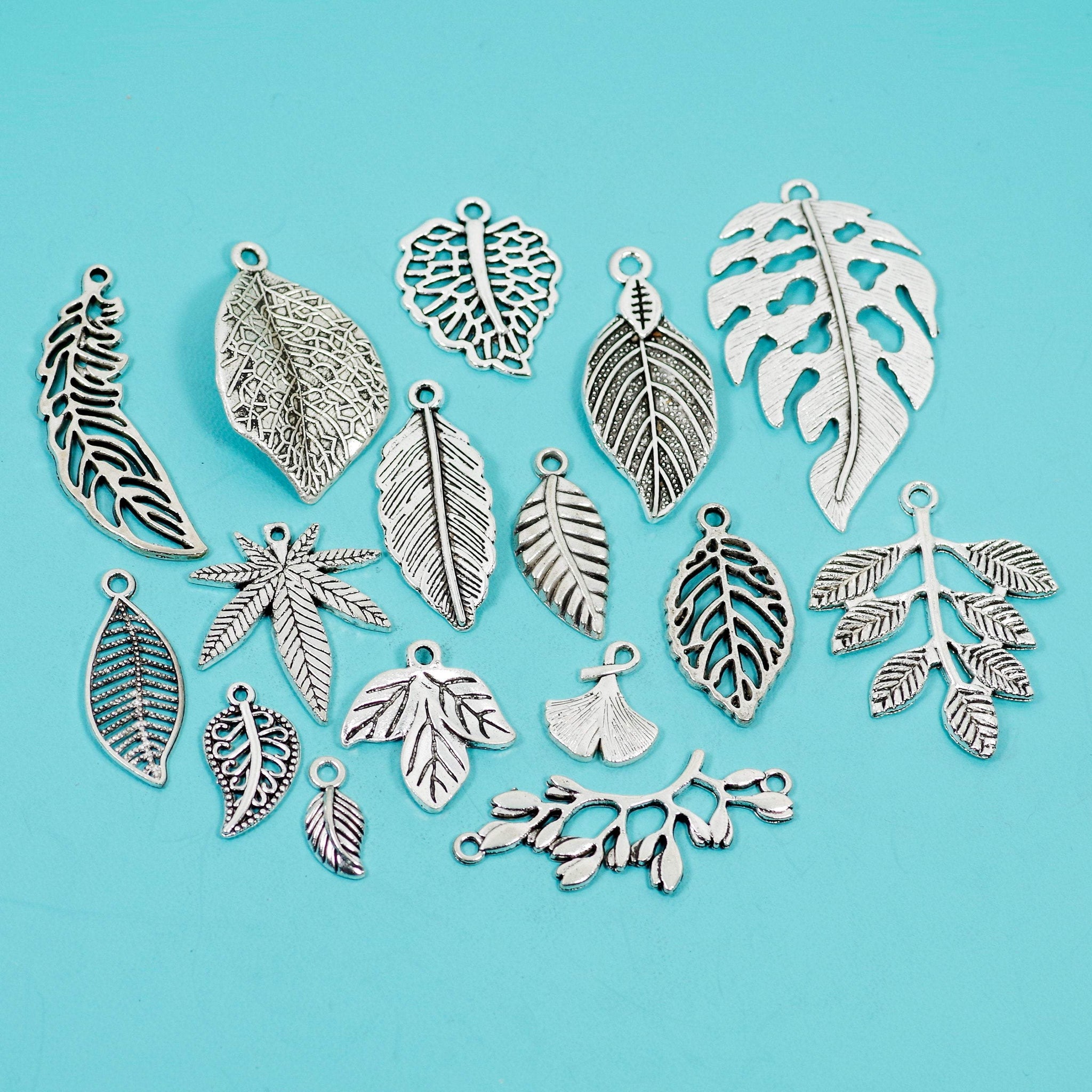 16 Pcs Leaf Charm Antique Silver-tone Pendant