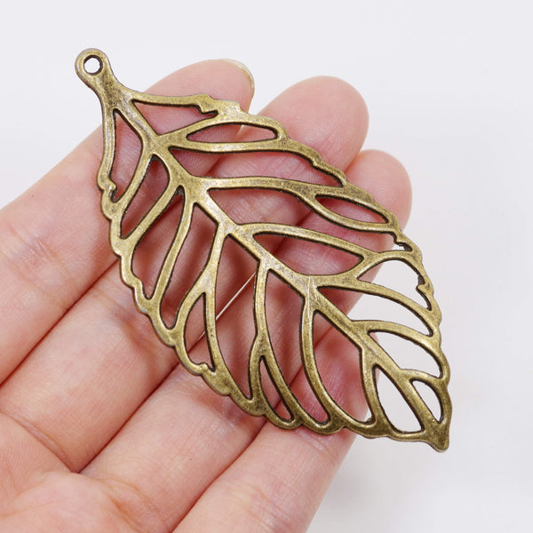 2 Pcs Leaf Charm Antique Bronze Jewelry Pendant