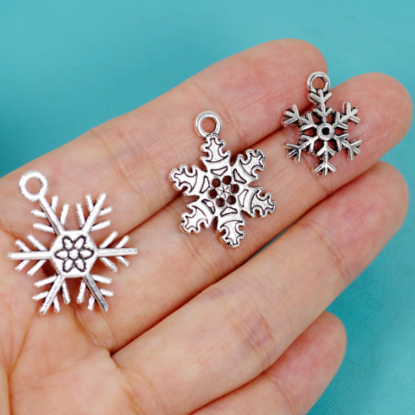 6 Pcs Bulk Wholesale Snowflake Charms